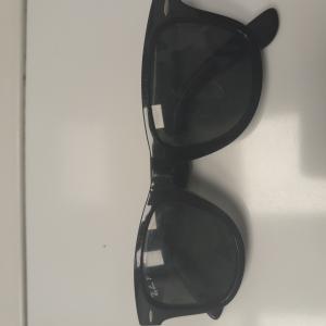 CS1440/2025 OCCHIALI DA SOLE NERI RAY BAN
